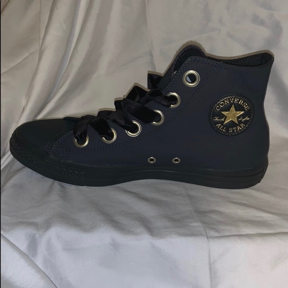 Black Leather Converse - Big Eyelet